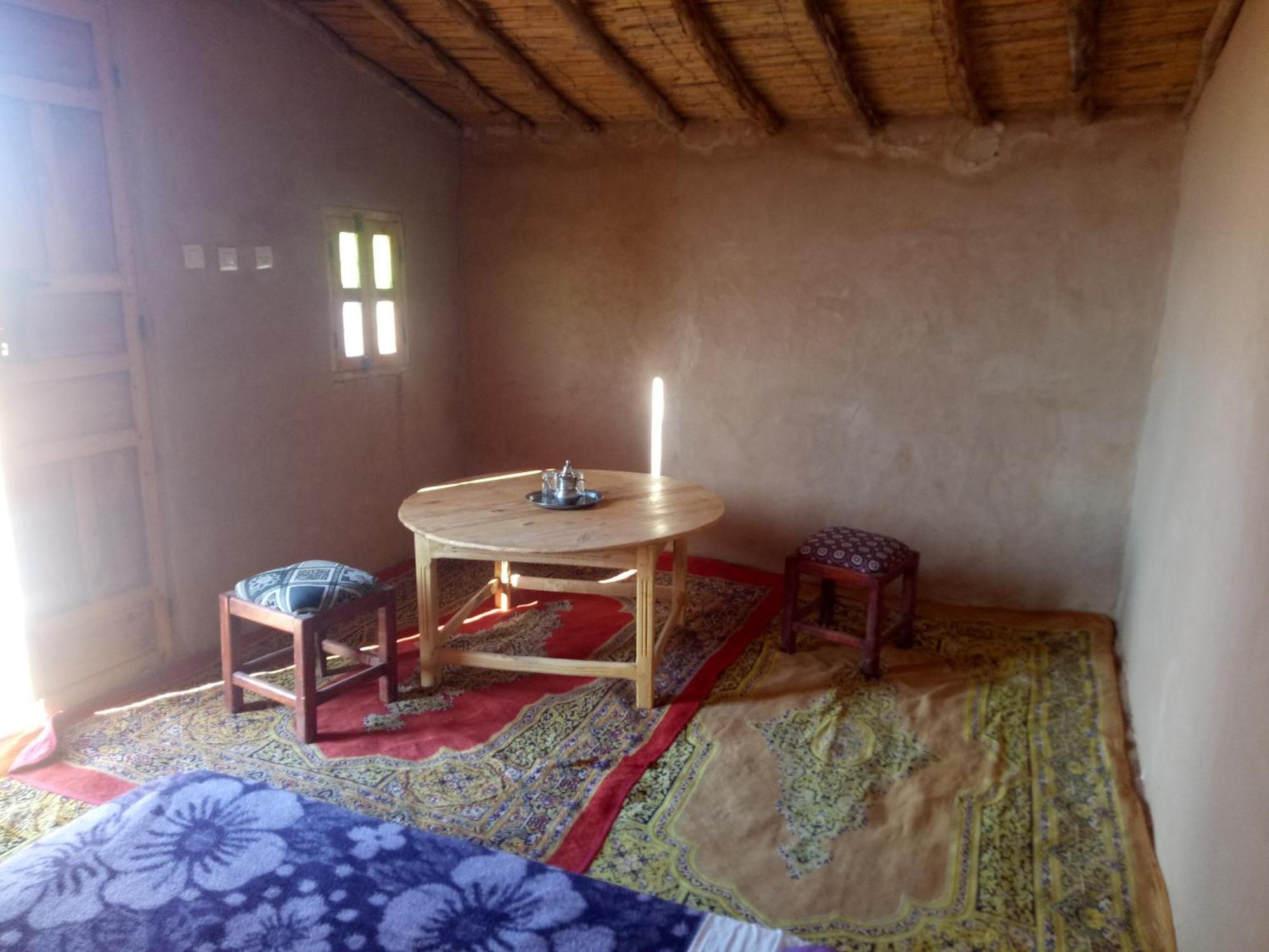 ホテル Sahara Peace Camp ザゴラ エクステリア 写真