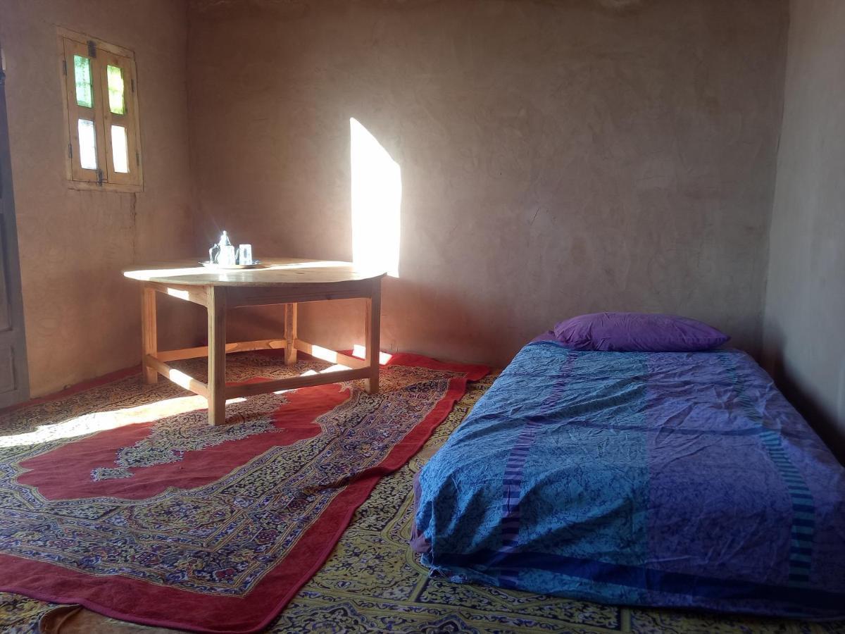 ホテル Sahara Peace Camp ザゴラ エクステリア 写真