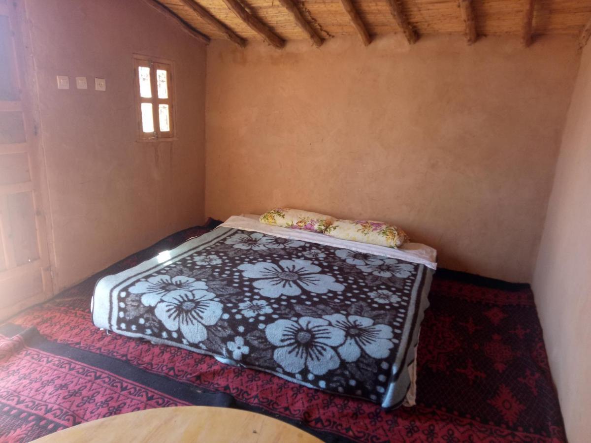 ホテル Sahara Peace Camp ザゴラ エクステリア 写真
